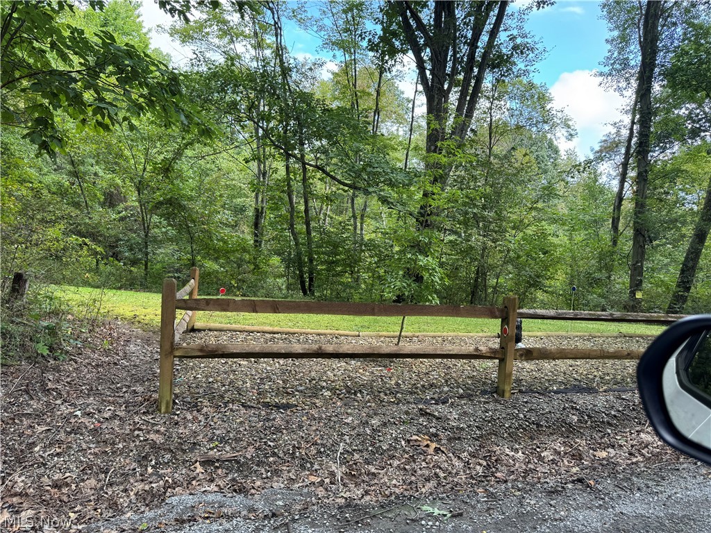 16462 Dunn Road East Liverpool OH 43920