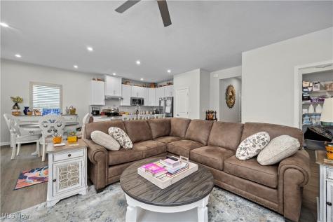 6194 James Drive Lorain OH 44053