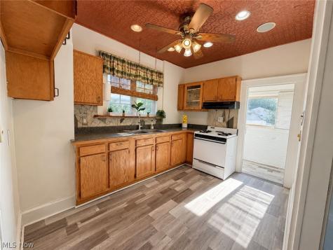 238 Para Avenue Akron OH 44305