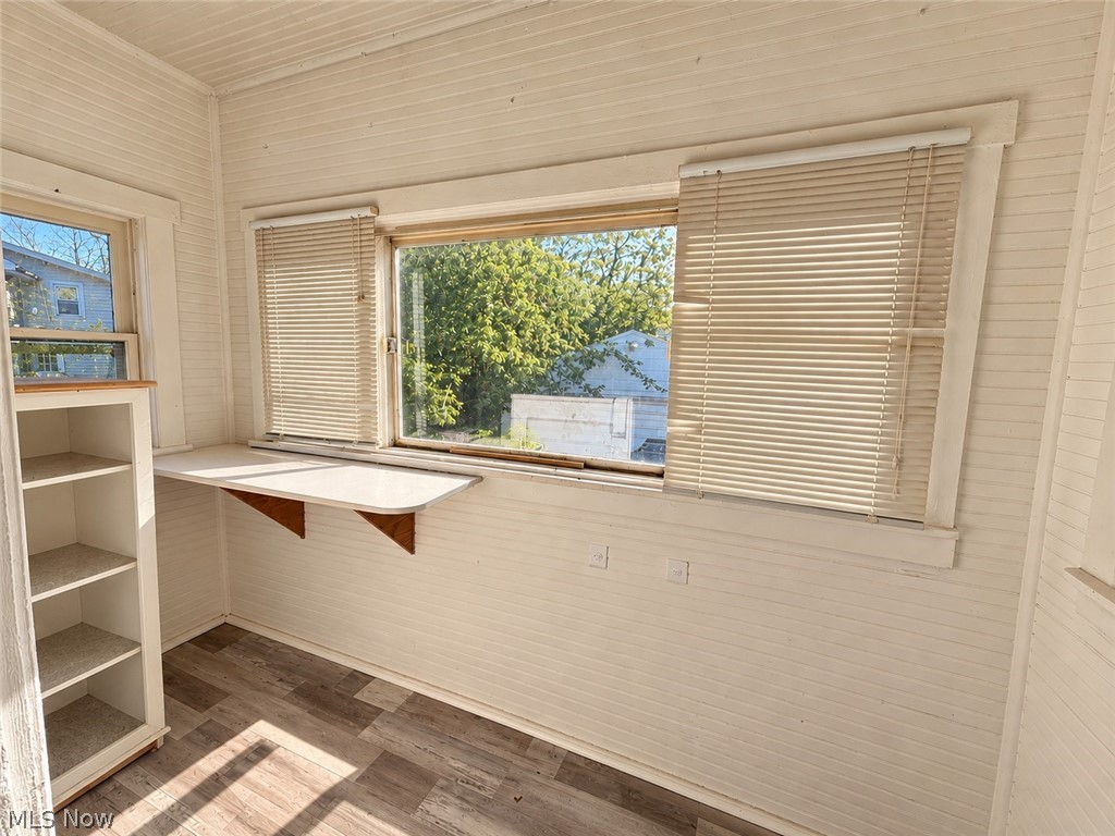 238 Para Avenue Akron OH 44305