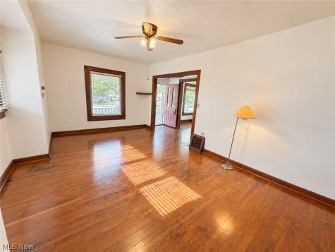 238 Para Avenue Akron OH 44305