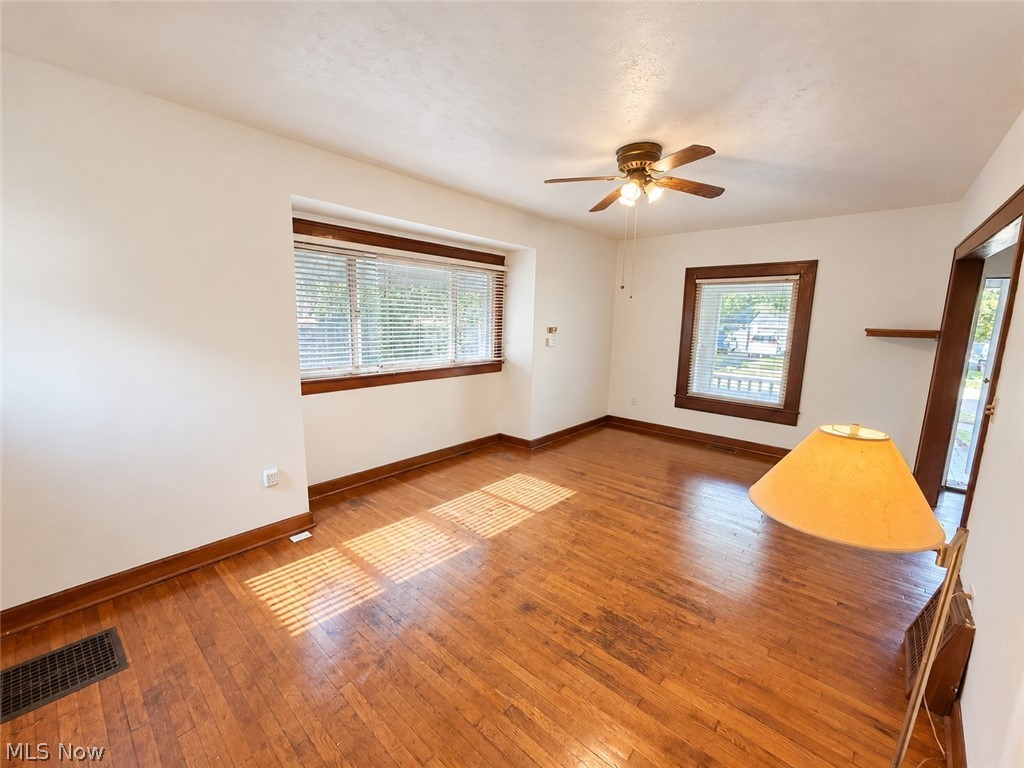 238 Para Avenue Akron OH 44305