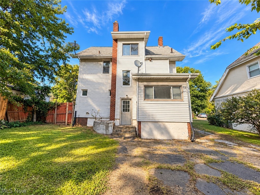 238 Para Avenue Akron OH 44305