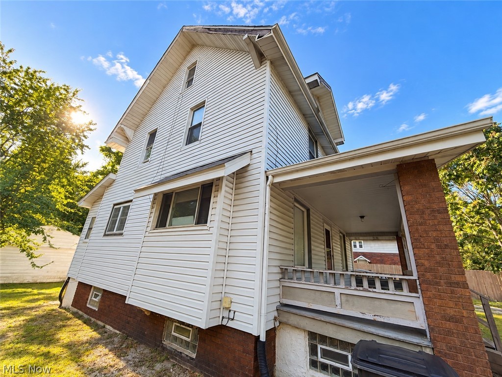238 Para Avenue Akron OH 44305