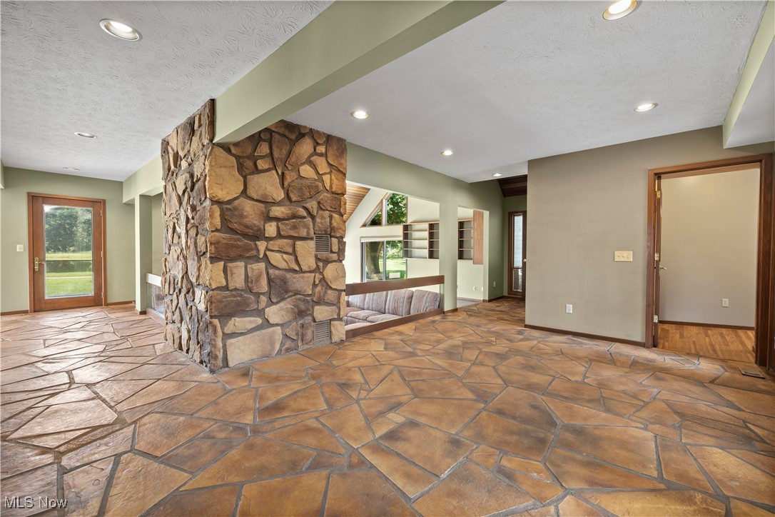 40163 Banks Road Grafton OH 44044