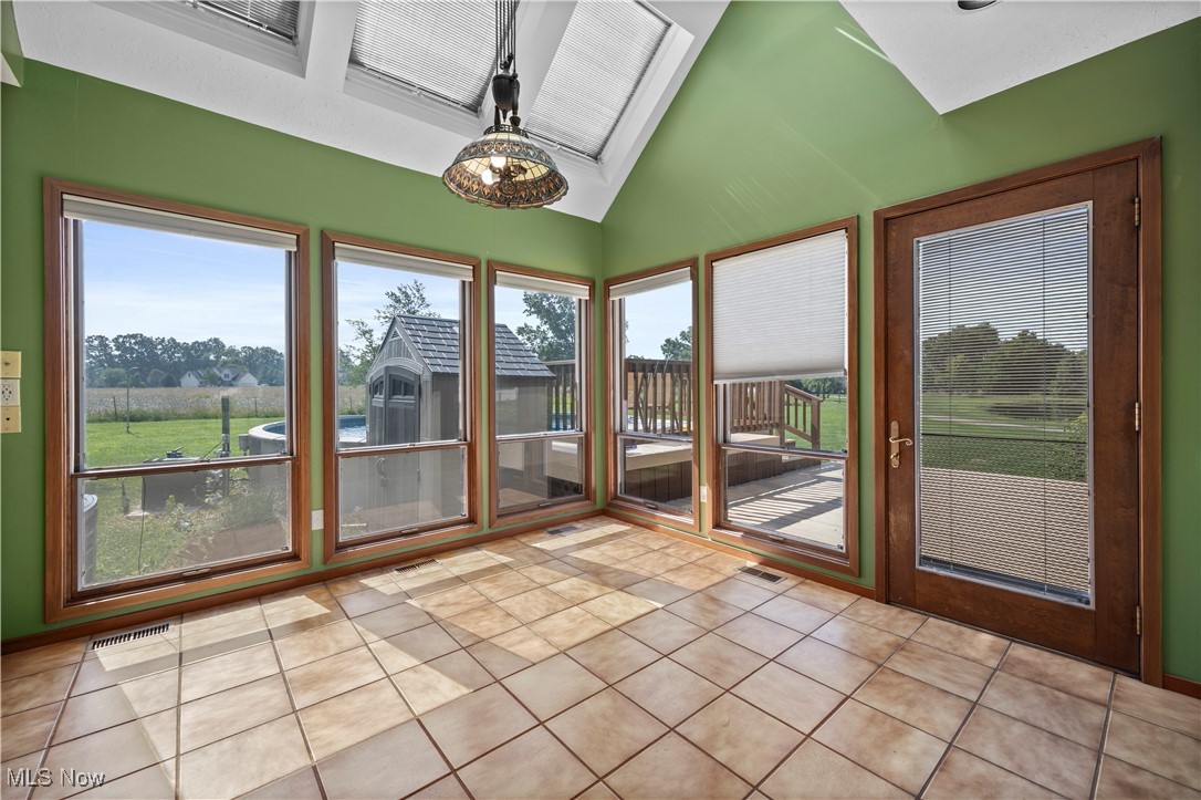 40163 Banks Road Grafton OH 44044