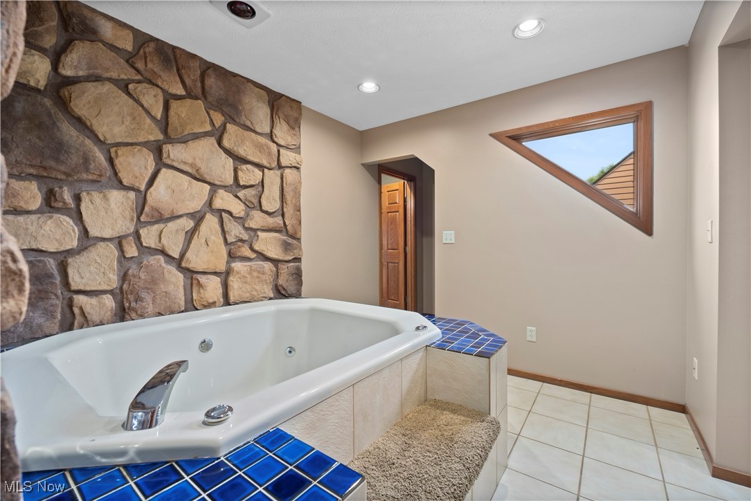 40163 Banks Road Grafton OH 44044
