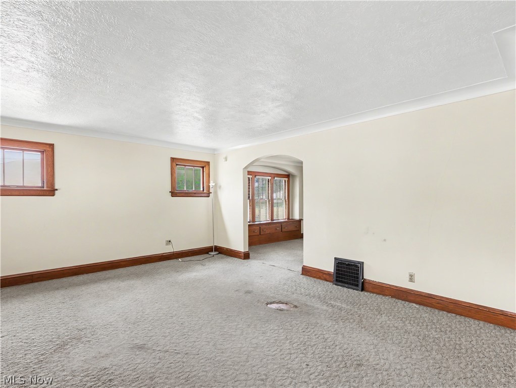 1458 Breiding Road Akron OH 44310