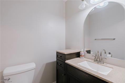 136 Blue Hill Lane Fairlawn OH 44333