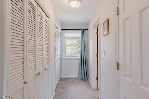 136 Blue Hill Lane Fairlawn OH 44333