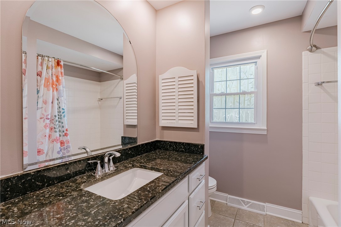 136 Blue Hill Lane Fairlawn OH 44333
