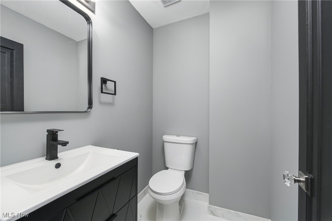 18241 Ponciana Avenue Cleveland OH 44135