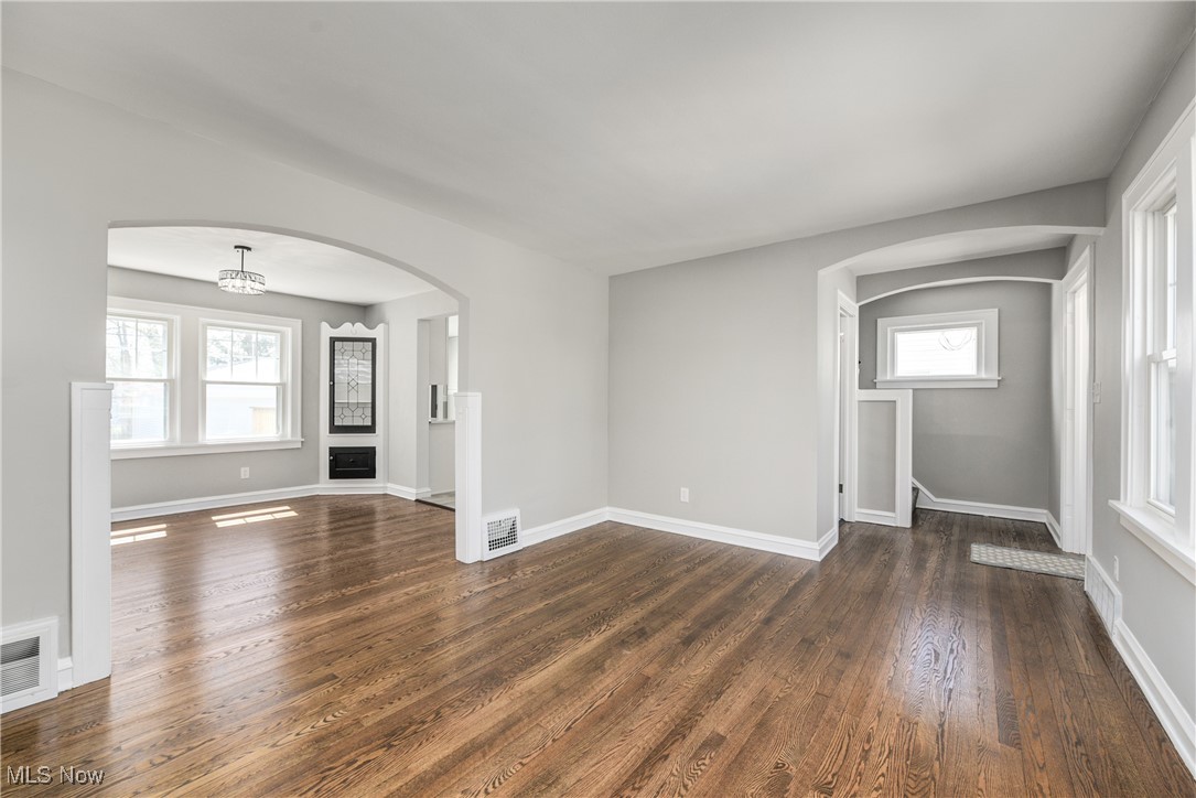 18241 Ponciana Avenue Cleveland OH 44135