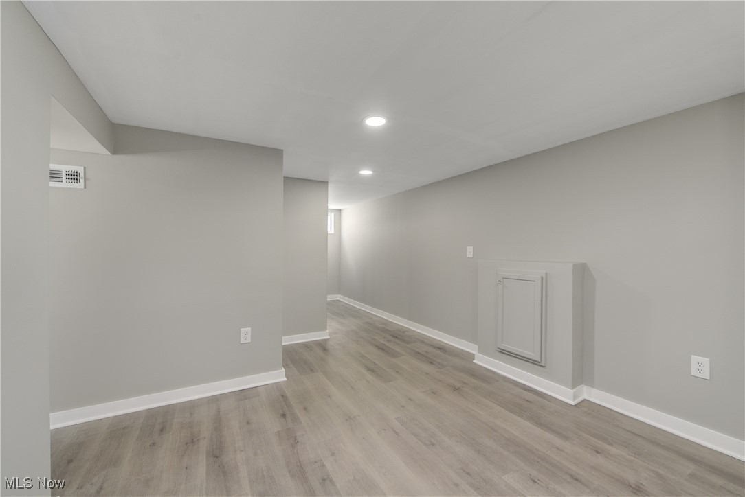 18241 Ponciana Avenue Cleveland OH 44135