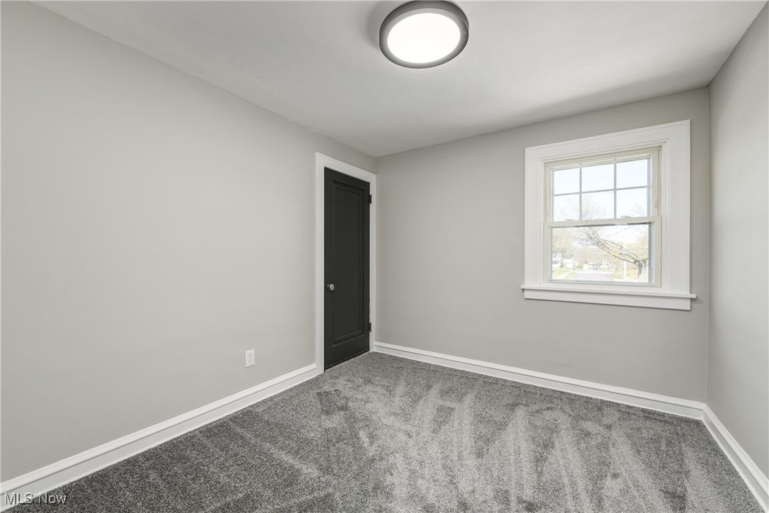 18241 Ponciana Avenue Cleveland OH 44135