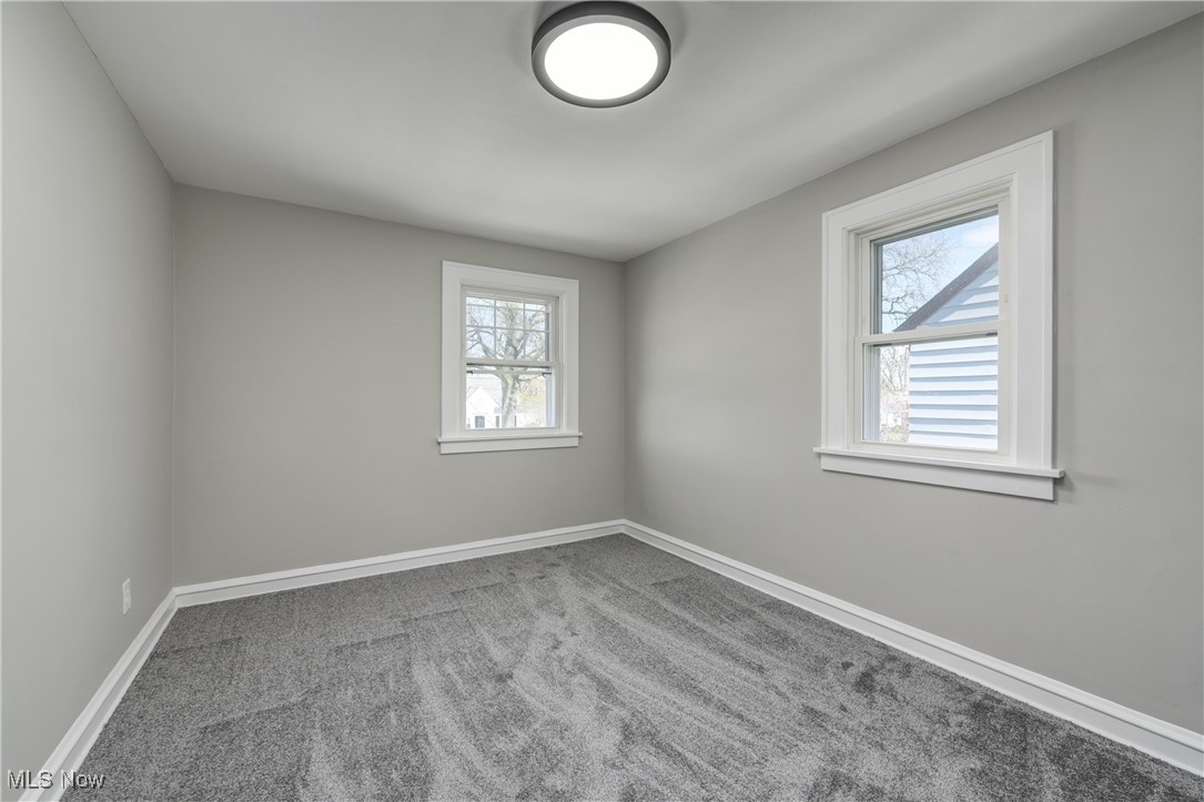 18241 Ponciana Avenue Cleveland OH 44135