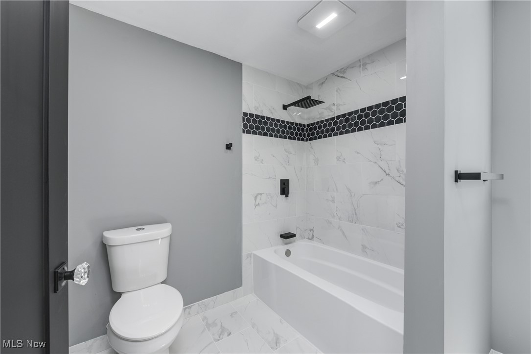 18241 Ponciana Avenue Cleveland OH 44135