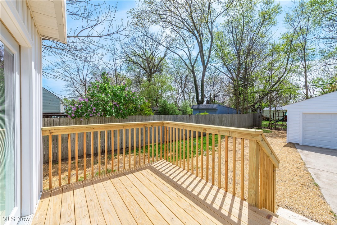 18241 Ponciana Avenue Cleveland OH 44135