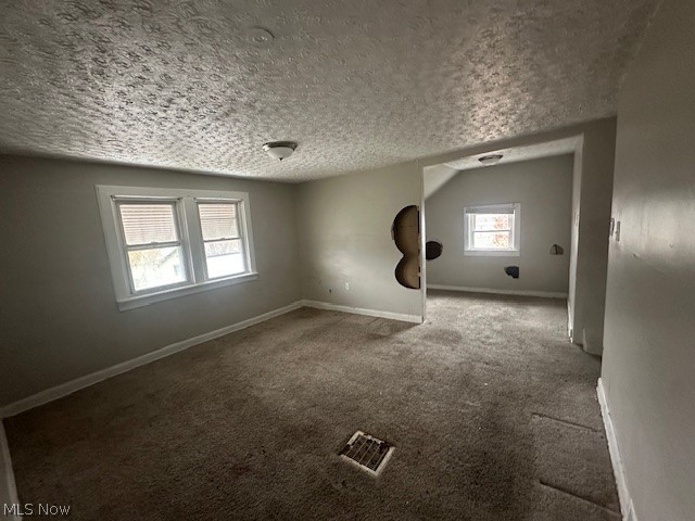 4678 E 147th Street Cleveland OH 44128