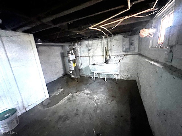 4678 E 147th Street Cleveland OH 44128