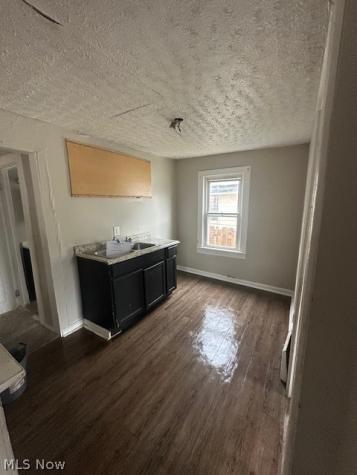 4678 E 147th Street Cleveland OH 44128