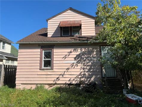 4678 E 147th Street Cleveland OH 44128