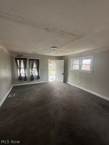 4678 E 147th Street Cleveland OH 44128
