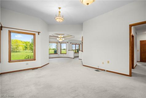 51488 Peck Wadsworth Road Wellington OH 44090
