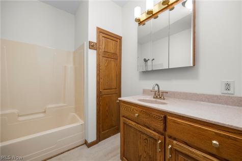 51488 Peck Wadsworth Road Wellington OH 44090