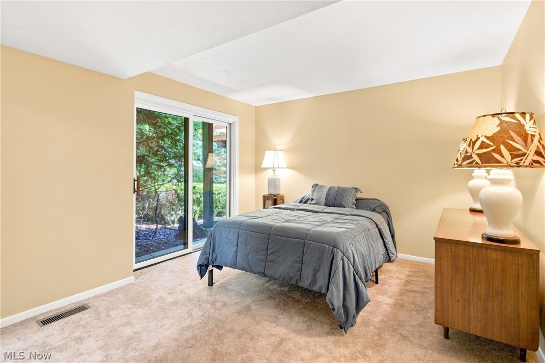 19718 Deer Run Lane Strongsville OH 44149