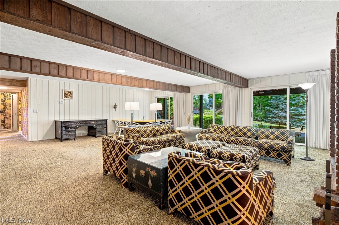 19718 Deer Run Lane Strongsville OH 44149