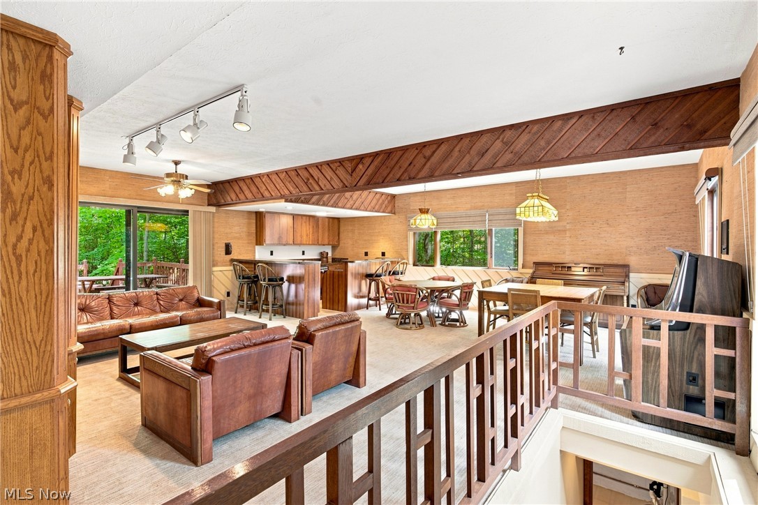 19718 Deer Run Lane Strongsville OH 44149