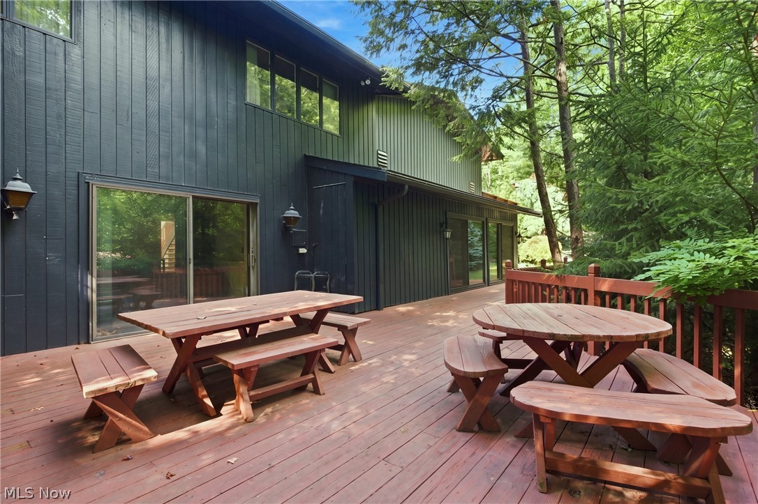 19718 Deer Run Lane Strongsville OH 44149