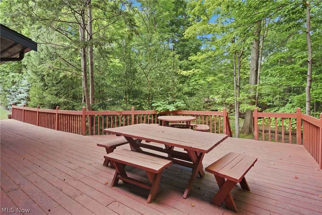 19718 Deer Run Lane Strongsville OH 44149