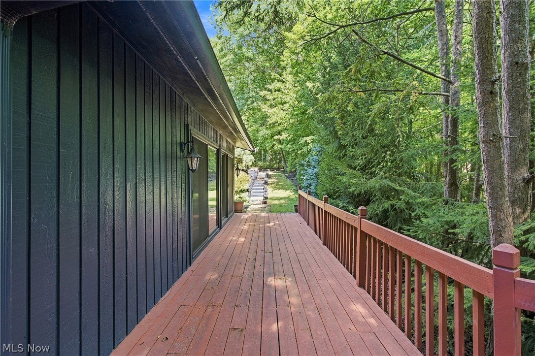 19718 Deer Run Lane Strongsville OH 44149