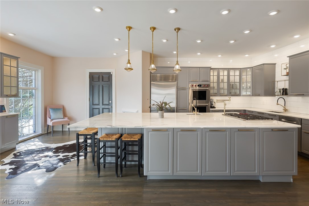 2557 North Park Boulevard Cleveland Heights OH 44106