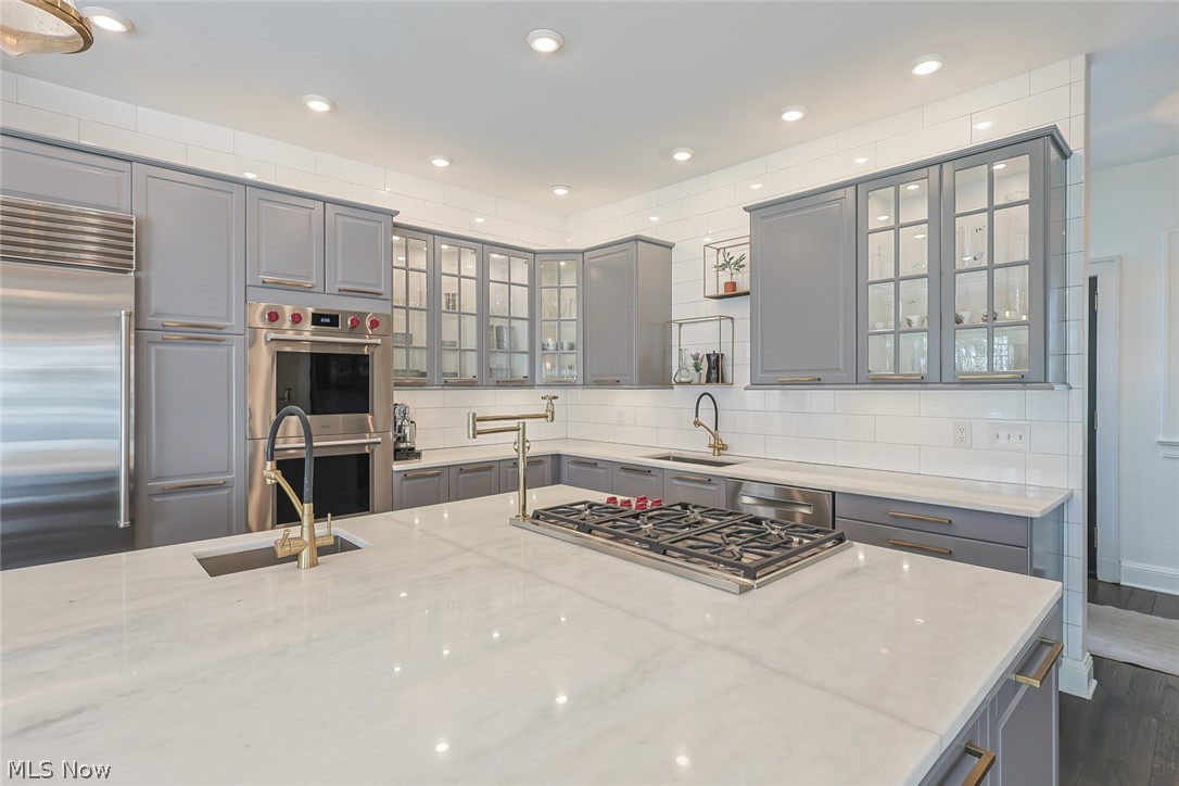 2557 North Park Boulevard Cleveland Heights OH 44106