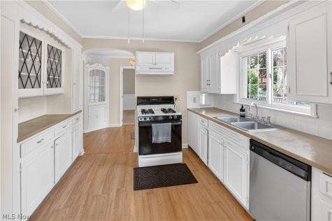 56 N Highland Avenue Akron OH 44303