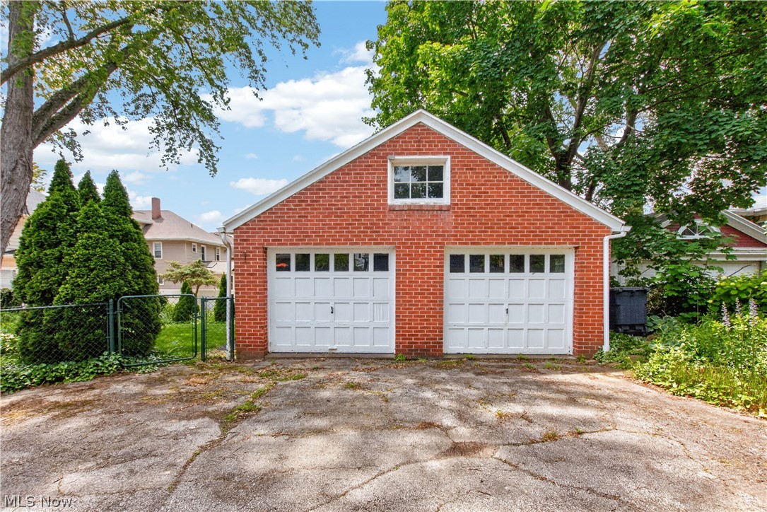 56 N Highland Avenue Akron OH 44303