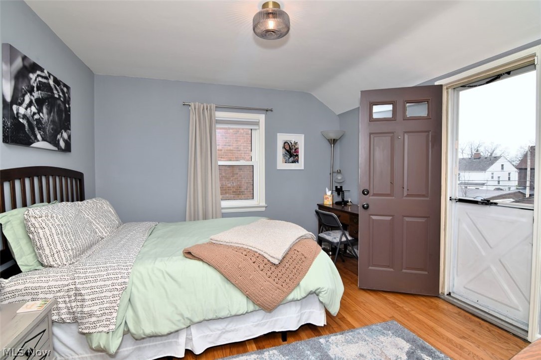 3837 Northwood Road University Heights OH 44118