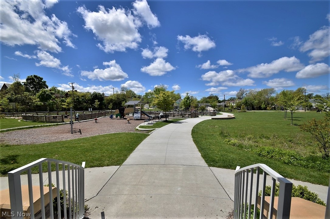 3837 Northwood Road University Heights OH 44118
