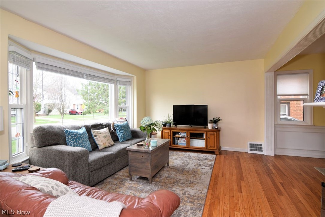 3837 Northwood Road University Heights OH 44118