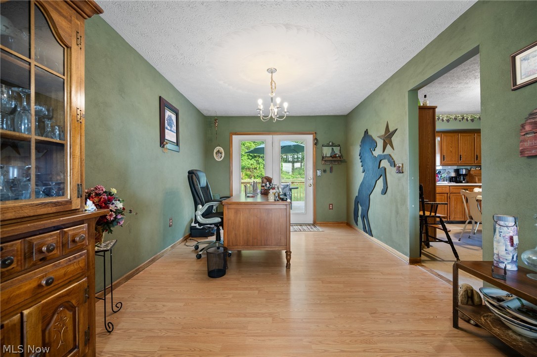 8175 Stover Road SW Sherrodsville OH 44675