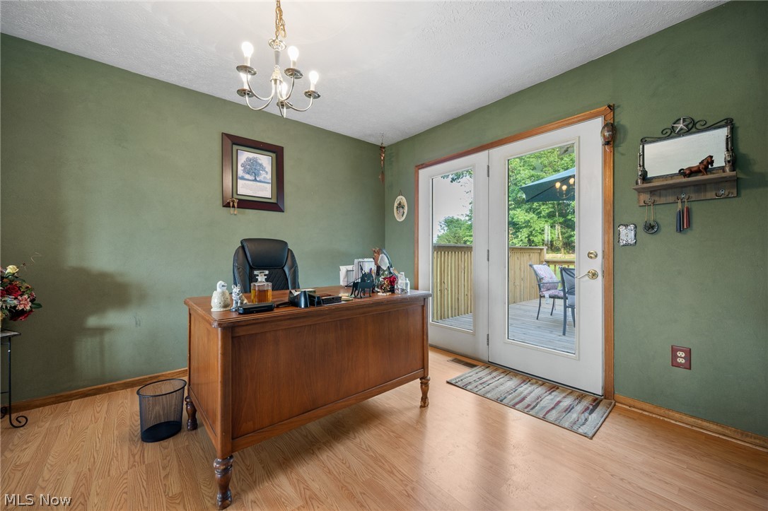 8175 Stover Road SW Sherrodsville OH 44675