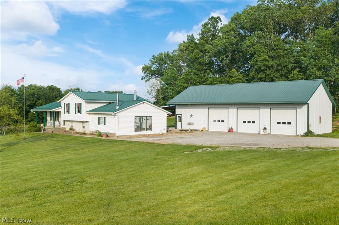 8175 Stover Road SW Sherrodsville OH 44675