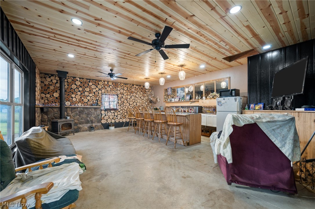 8175 Stover Road SW Sherrodsville OH 44675