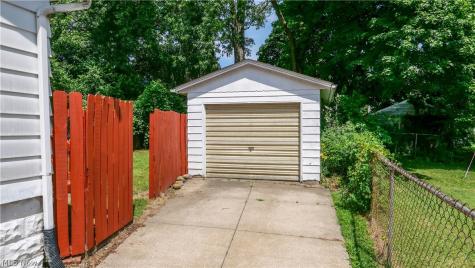 453 Marview Avenue Akron OH 44310