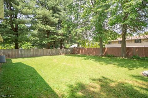 7819 Aramis Street NW Massillon OH 44646