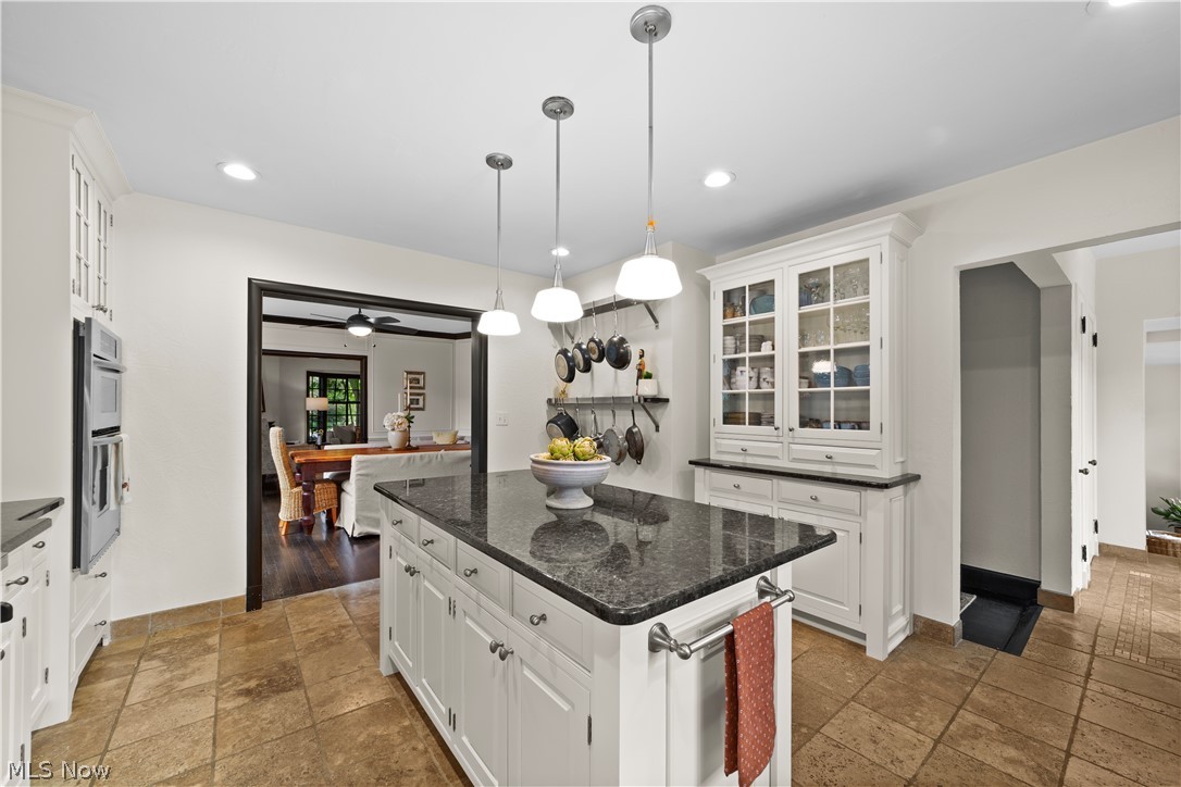 12655 Cedar Road Cleveland Heights OH 44106
