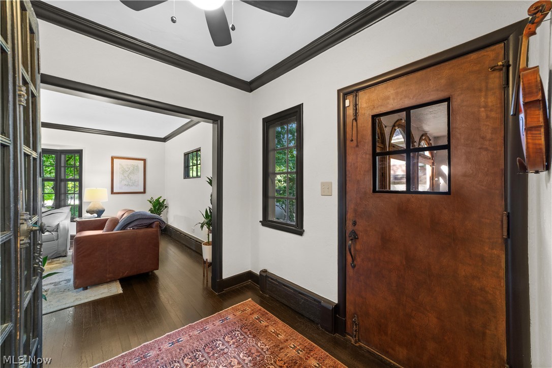 12655 Cedar Road Cleveland Heights OH 44106
